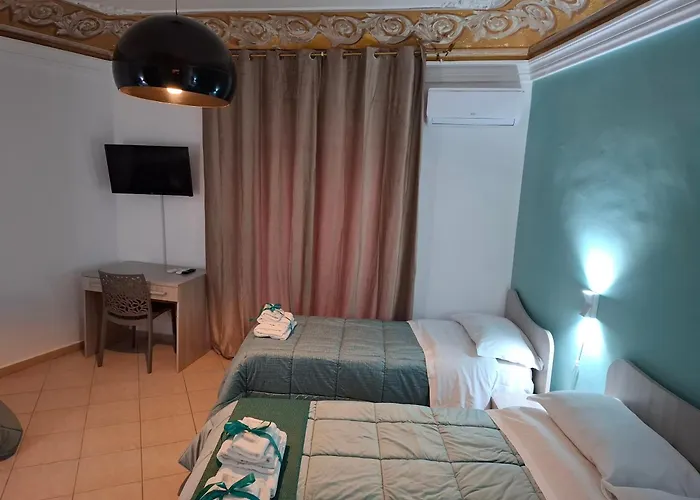 Le Lumìe L' antico Cortile Camere Con Cucina Privata With Private Kitchen Bed & Breakfast