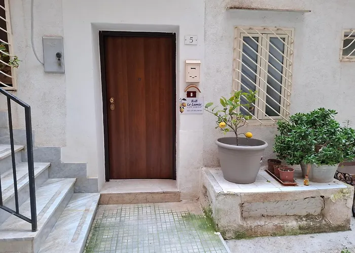 Le Lumìe L' antico Cortile Camere Con Cucina Privata With Private Kitchen Bed & Breakfast Agrigento