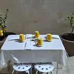 Le Lumie L' Antico Cortile Camere Con Cucina Privata With Private Kitchen