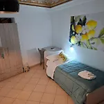 B&B Le Lumìe Il Cortiletto Del Centro Bed end Kitchen Couette-café Agrigente