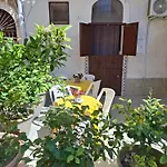 Le Lumie L' Antico Cortile Con Cucina Privata With Private Kitchen 3*