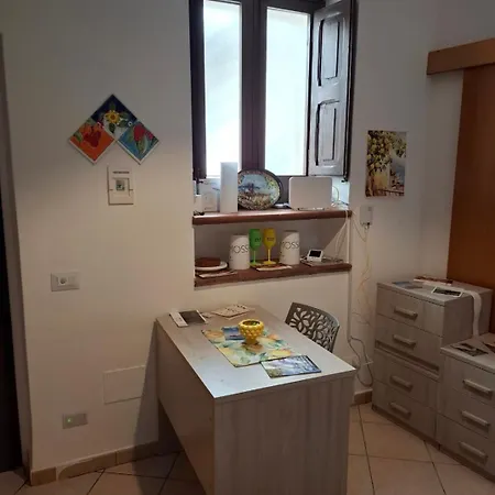 Le Lumie L' Antico Cortile Con Cucina Privata With Private Kitchen 3* Agrigento