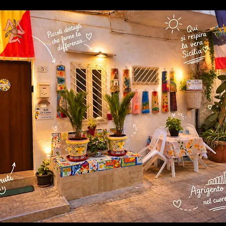 Le Lumie L' Antico Cortile Con Cucina Privata With Private Kitchen 3*