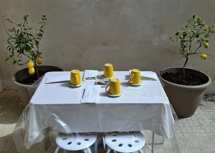 Le Lumie L' Antico Cortile Camere Con Cucina Privata With Private Kitchen