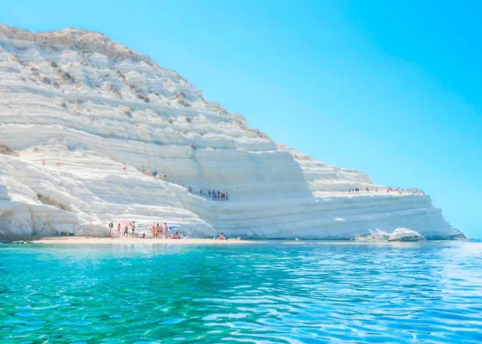 Le Lumie L' Antico Cortile Camere Con Cucina Privata With Private Kitchen 3* أغريجنتو