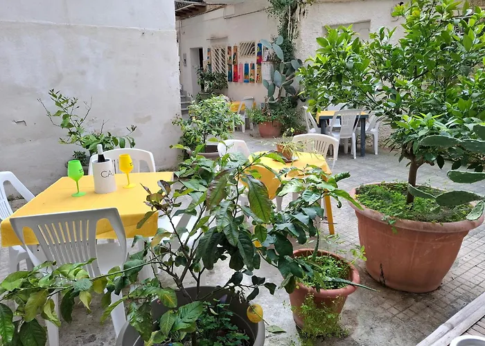 فندق مبيت وإفطار Le Lumie L' Antico Cortile Camere Con Cucina Privata With Private Kitchen 3*