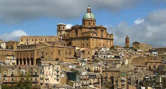 Le Lumie L' Antico Cortile Camere Con Cucina Privata With Private Kitchen 3* أغريجنتو